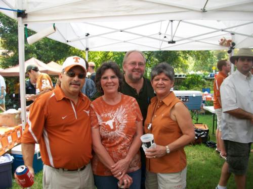 UT Tailgaters photo: 2009