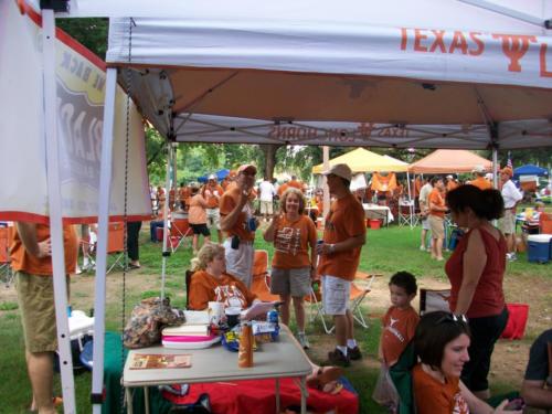 UT Tailgaters photo: 2009