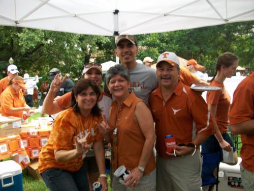 UT Tailgaters photo: 2009