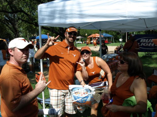UT Tailgaters photo: 2009