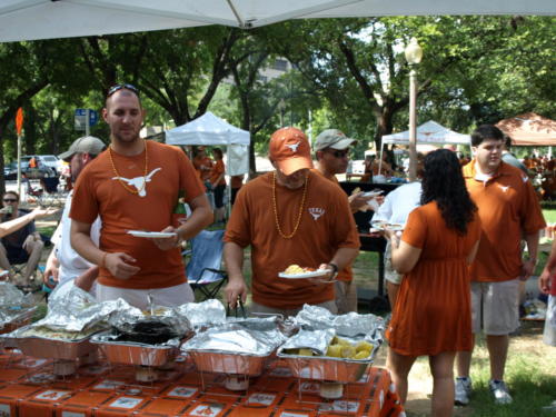 UT Tailgaters photo: 2009